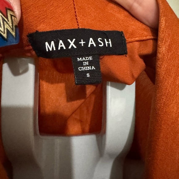 Orange Long Sleeve Sheath Dress with Plunge Neckline - Picture 2 of 11